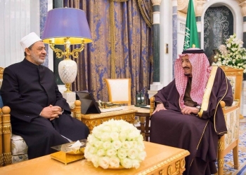 شيخ الأزهر يهنئ خادم الحرمين الشريفين وولي العهد السعودي بنجاح موسم الحج هذا العام