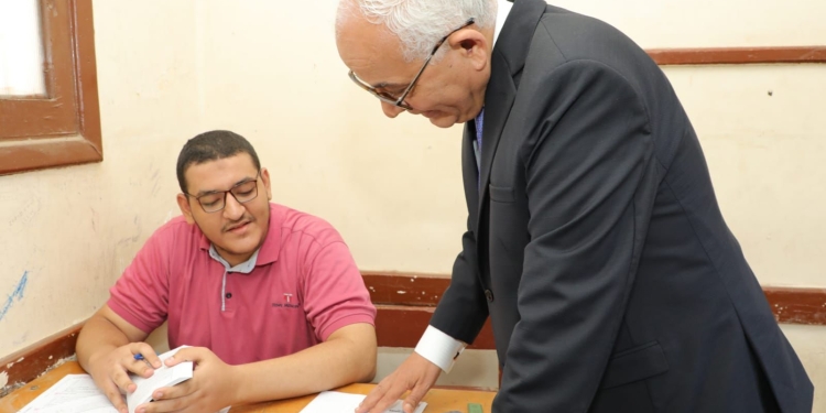 الثانوية العامة 2023.. منح هؤلاء الطلاب درجات إضافية