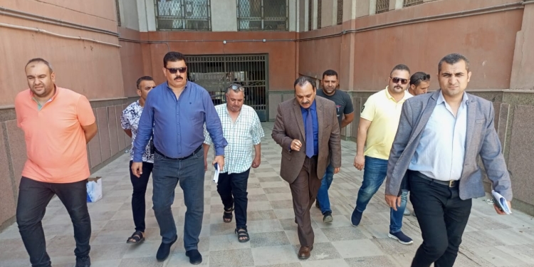 نائب رئيس جامعة بنها يتفقد استعدادات اختبارات القدرات بالكليات