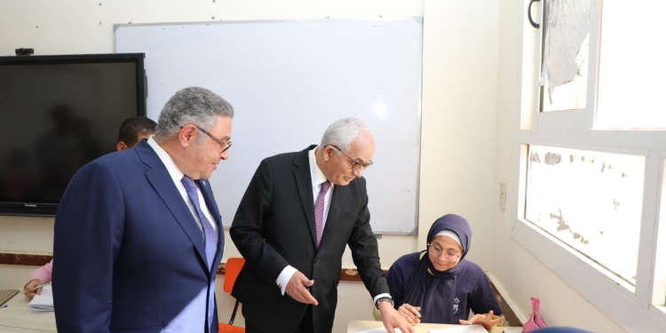 الثانوية العامة 2023.. ضبط طالبين غشوا امتحان الاستاتيكا