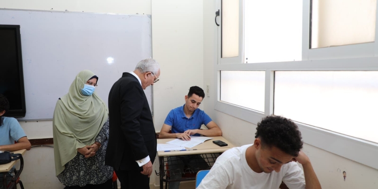 الثانوية العامة 2023.. تداول امتحان التفاضل لعلمي رياضيات على تليجرام