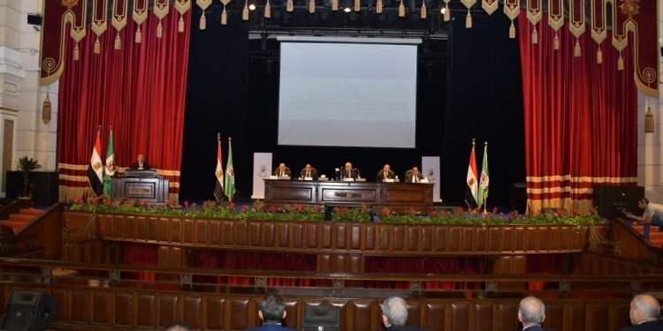 أبرزها الذكاء الاصطناعي.. الخشت يطرح 6 محاور لتطوير العلوم الانسانية