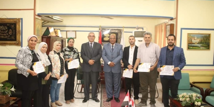«التعليم» تكرم المعلمين المشاركين في تطوير المناهج القائمة على الجدارات