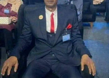 حقيقة وفاة مدير مدرسة بالمنيا أثناء عمله بالبناء وطلب أسرته تبرعات