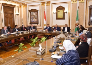 جامعة القاهرة توقع بروتوكول تعاون للدرجات العلمية المزدوجة مع جامعة ايست لندن البريطانية