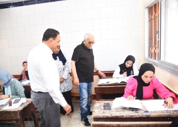 التربية والتعليم: تفتيش طلاب الثانوية العامة 2023 أثناء الامتحان وتحويل هذه الفئة إلى النيابة العامة