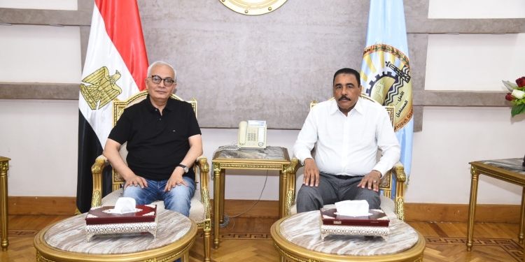 الثانوية العامة 2023.. منح الملاحظين والمراقبين يوم بديلًا للإجازة