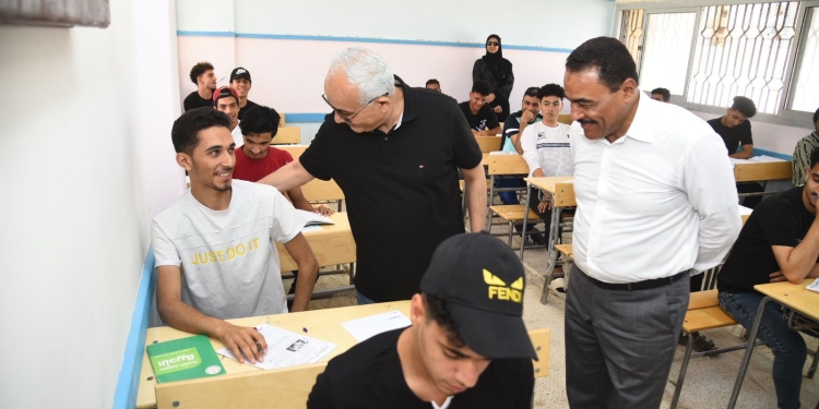 الثانوية العامة 2023.. بدء امتحان اللغة الأجنبية الأولى