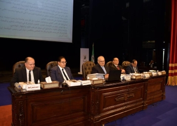 الخشت:القبول بكليات الجامعة والمدن  بنفس قواعد تنسيق العام الماضى
