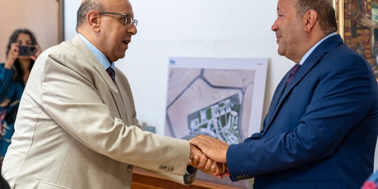 شراكة خضراء بين جامعة النيل الأهلية و المبادرة الوطنية للمشاريع الخضراء الذكية بوزارة التخطيط