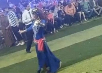 شاهد.. راقصة بحفل تكريم أوائل الثانوية العامة 2023 بالقليوبية