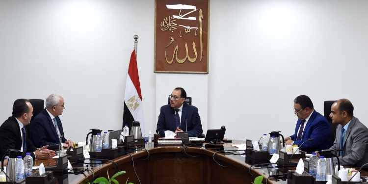 استعدادًا للدراسة.. مدبولي يلتقي وزير التعليم لبحث ملفات العمل