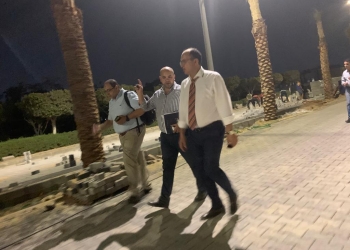 رئيس جامعة حلوان يتفقد استعدادات أسبوع شباب الجامعات