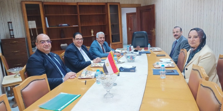 جامعة حلوان تستقبل وفد نواب رؤساء جامعات إقليم القاهرة الكبرى