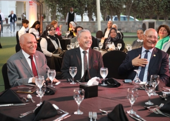 " الزناتي " يشهد الملتقي الدولي للتعليم العالي إيديوجيت 2023