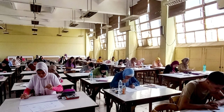 تنسيق الكليات 2023.. شروط التنسيق الداخلي لآداب القاهرة «الساعات المعتمدة»