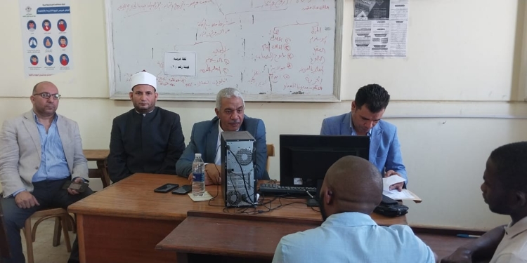 رئيس جامعة الأزهر يتابع توثيق امتحانات الدراسات العليا بكليات الجامعة بالقاهرة والأقاليم
