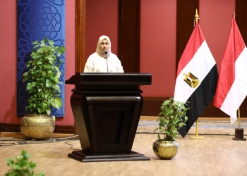 مستشارة شيخ الأزهر لشئون الوافدين والأجانب لخريجي إندونيسيا: رسالة الأزهر الشريف ومناهجه تستمد وسطيتها من وسطية الإسلام