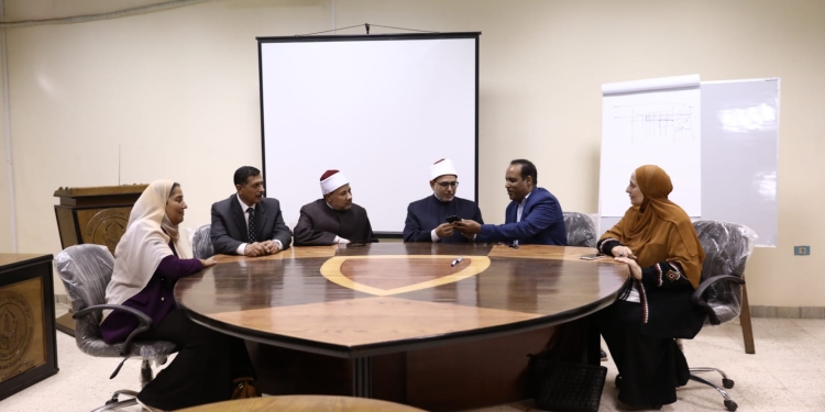 رئيس جامعة الأزهر يتفقد مركز ضمان الجودة والتدريب بأسيوط ويشيد بجهوده في تدريب أعضاء هيئة التدريس