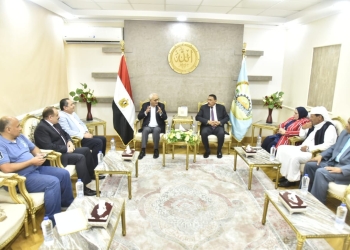 «حجازي» و«شعيب» يضعان حجر أساس مجمع مدارس الريفية ويفتتحان المدرسة اليابانية