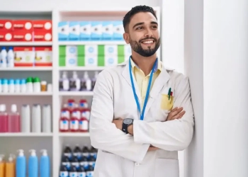 مصروفات كليات الصيدلة 2023.. قائمة الجامعات الخاصة والأهلية