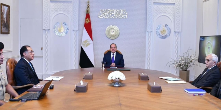 محافظ أسوان يوافق على النزول بالحد الأدنى للقبول والالتحاق بمدارس التعليم الثانوي