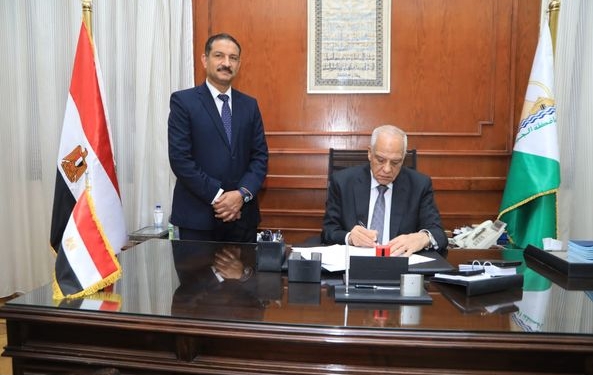 محافظ الجيزة يعتمد تنسيق القبول بالثانوية العامة والتعليم الفني.. تعرف على الدرجات