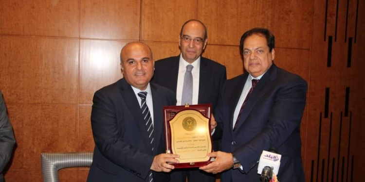 بروتوكول بين مركز حقوق عين شمس ومركز كيمت للتحكيم يبرمان