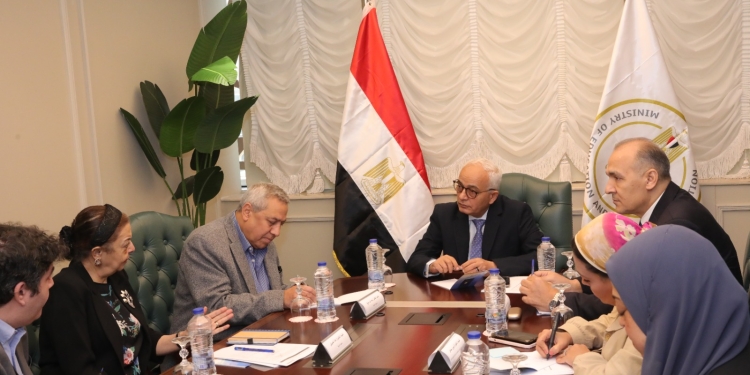 التربية والتعليم: نستثمر في الموهوبين والنابغين لإعداد جيل قادر على الابتكار والتطوير