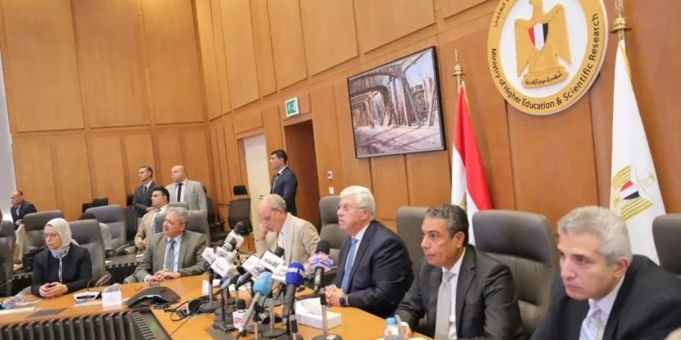 التعليم العالي تعلن تفاصيل تقديم الطلاب الحاصلين على الشهادات الفنية للجامعات