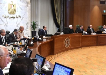 «مدبولي» يشيد بالمنتجات المصرية بمعرضي “أهلاً مدارس 2023” بالقاهرة والجيزة