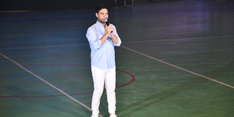 أحمد جمال يشعل حفل افتتاح أسبوع شباب الجامعات