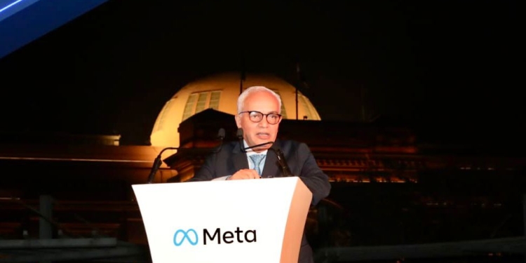 حجازي: توظيف الميتافيرس في المواد الدراسية التجارب التعليمية