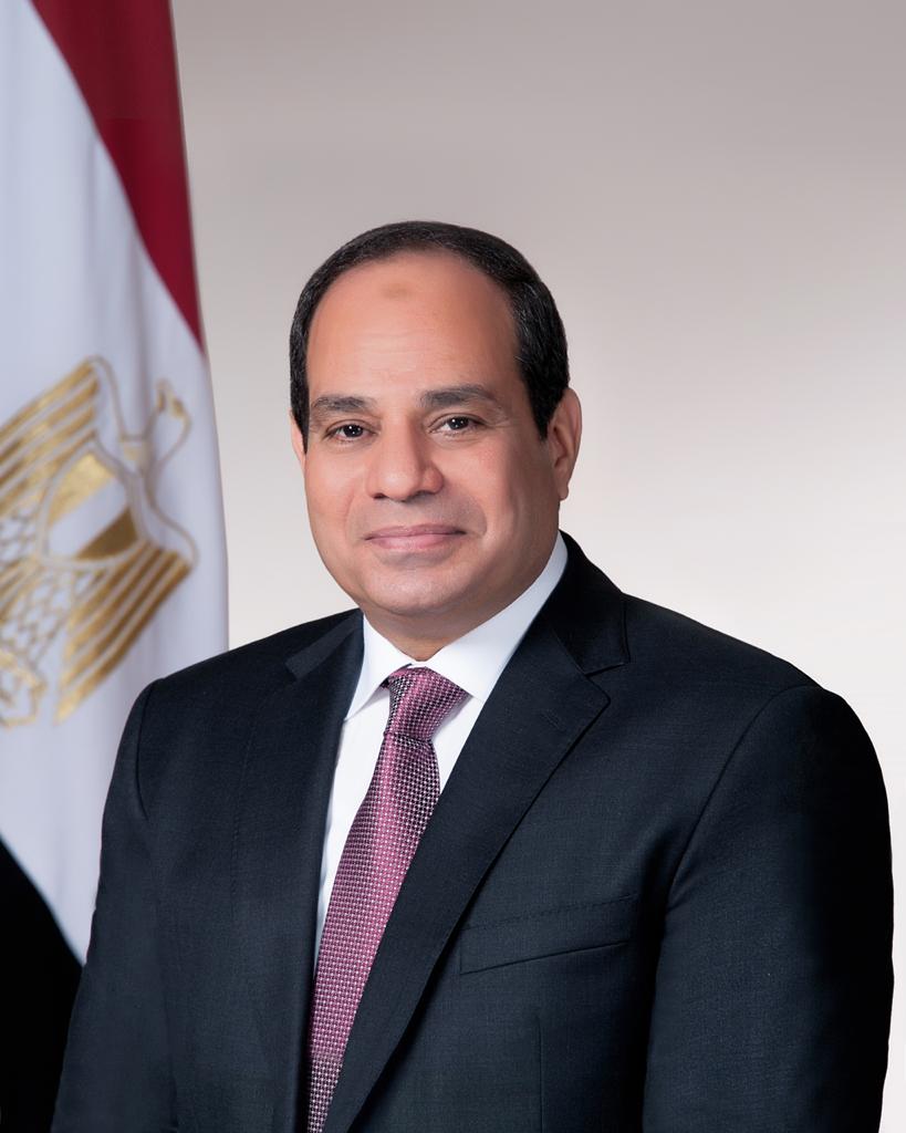 «السيسي» يجتمع بوزير التعليم لبحث آليات إختيار وتأهيل الكوادر التعليمية