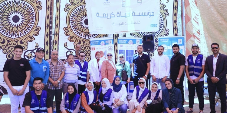 جامعة القاهرة تطلق قافلة تنموية شاملة لقرية برنشت بالجيزة
