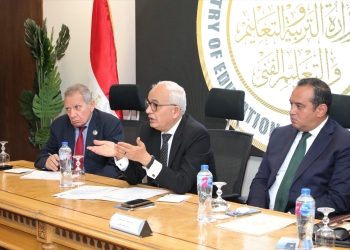 أمهات مصر تشيد بدعم وزير التعليم لـ«التربية الإيجابية» بالمرحلة الابتدائية: تشكل شخصية الطفل