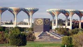 5452 طالبا يؤدون الكشف الطبي بجامعة القناة