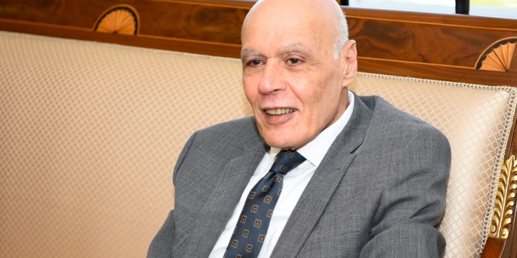 د هانى الكاتب استاذ علم الغابات بالمانيا