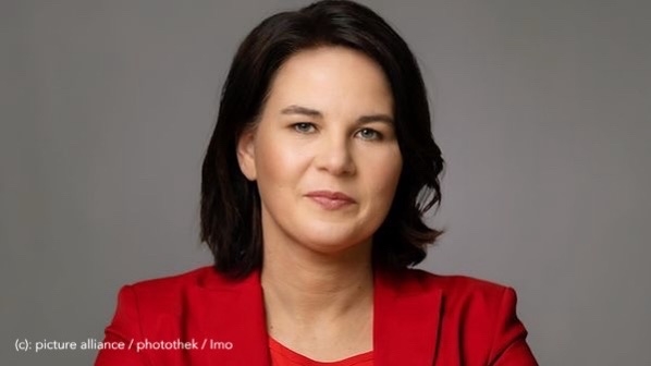 انالينا بريربوك وزيرة خارجية المانيا