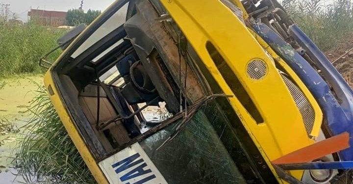 إصابة 7 تلاميذ ومشرفة في انقلاب أتوبيس مدرسة خاصة بالمنوفية