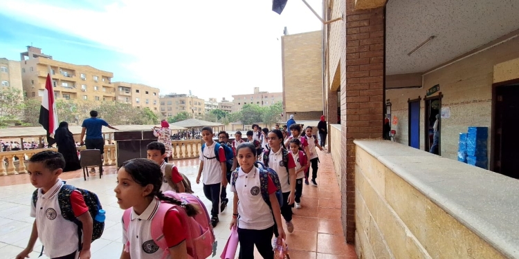 وزيرة الهجرة تشيد بدور “كوبتك أورفانز” في التركيز على رعاية الأطفال الأيتام خاصة في مجال التعليم