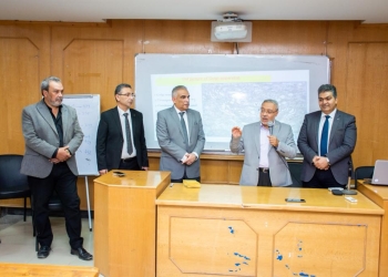 رئيس جامعة طنطا للطلاب: مشاركتكم فى حملة التبرع بالدم دعم لأشقائكم الفلسطنيين