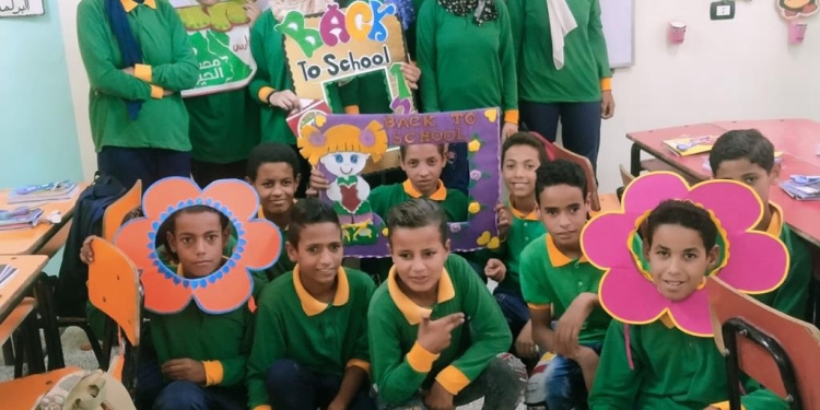 “مصر الخير” تقيم احتفالات خاصة في أول أسبوع دراسي لطلاب المدارس المجتمعية