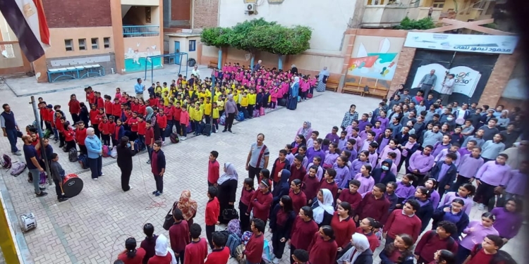 وزير التربية والتعليم ومحافظ السويس يتابعان الأعمال الإنشائية لمدارس النيل الدولية