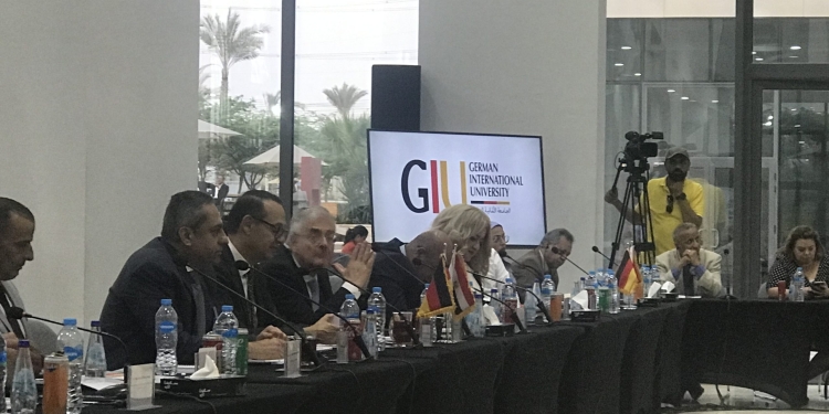 اشرف منصور : الاقتصاد المصري الاقوى في المنطقة ولا يوجد مثيل لتنوعه على مستوى العالم