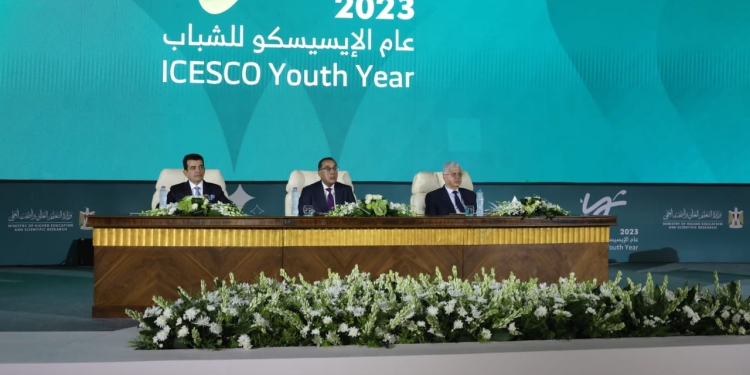 100 منحة رئاسية لدعم المواهب بدول العالم الإسلامي