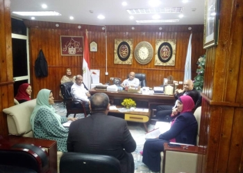 وكيل تعليم مطروح يترأس لجنة المقابلات لاختيار وكيلاً جديداً لإدارة مطروح