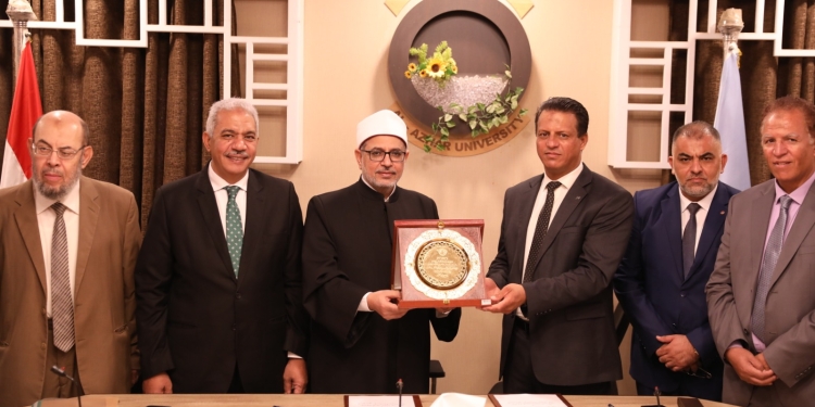 رئيس جامعة الأزهر يعلن عن تعاون بين جامعتي الأزهر والسنوسي الليبية في مختلف المجالات العلمية