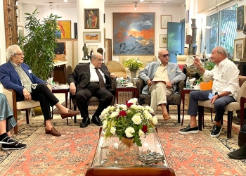 مجلس أمناء مؤسسة فاروق حسني يقرر مضاعفة قيمة جائزة الاستحقاق