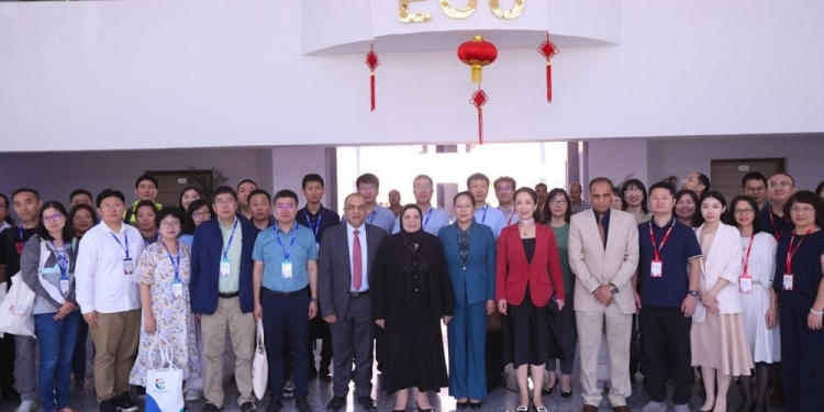 الجامعة المصرية الصينية تستقبل وفداً رفيع المستوى من مجلس المنح الدراسية بالصين